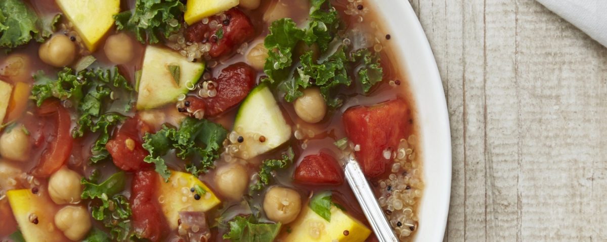 vegan minestrone soup in bowl